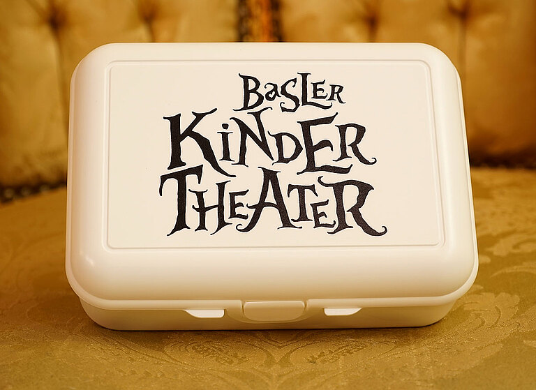 Merchandising_q_box.jpg  
